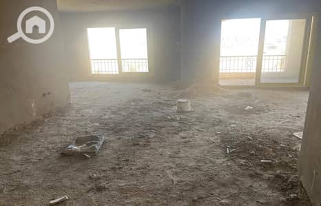 4 Bedroom Flat for Sale in Katameya, Cairo - WhatsApp-Image-2025-04-23-at-6.08. 38-PM. jpg 4 Bedroom Flat for Sale in Katameya, Cairo - WhatsApp-Image-2025-04-23-at-6.08. 38-PM. jpg