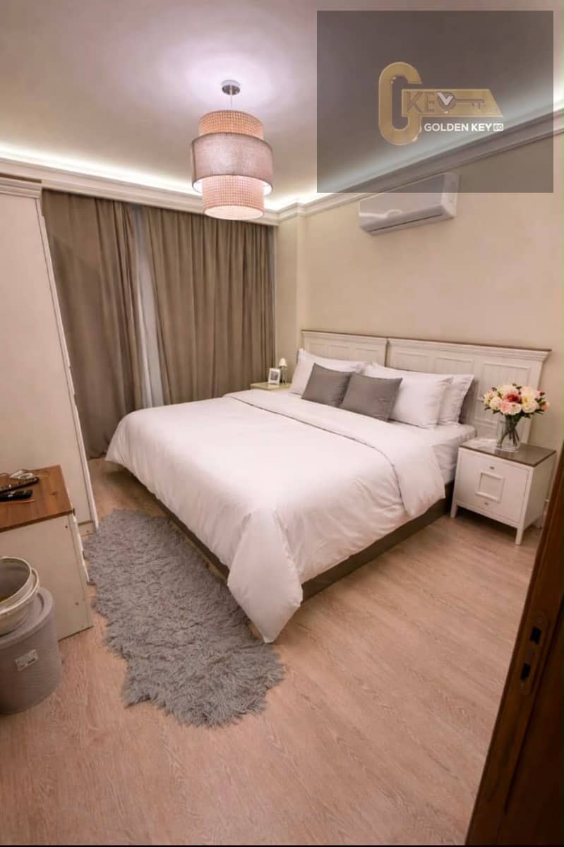 8 edc007d2-cc85-47f7-ac0a-36a64cbf9a1e. jpg