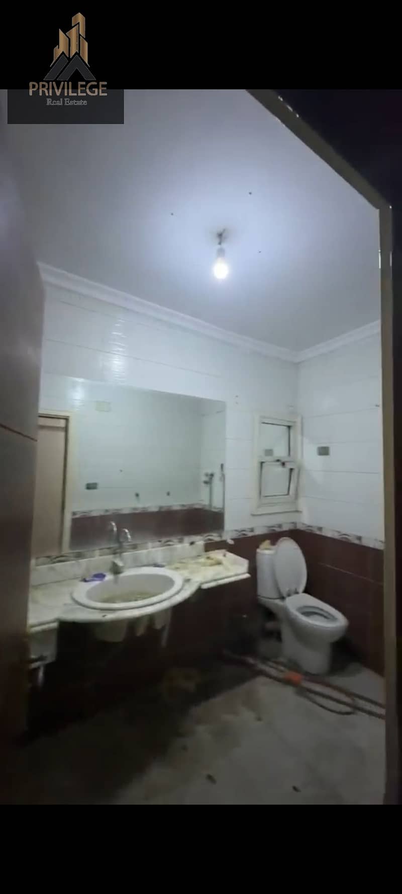 9 1000271745. jpg
