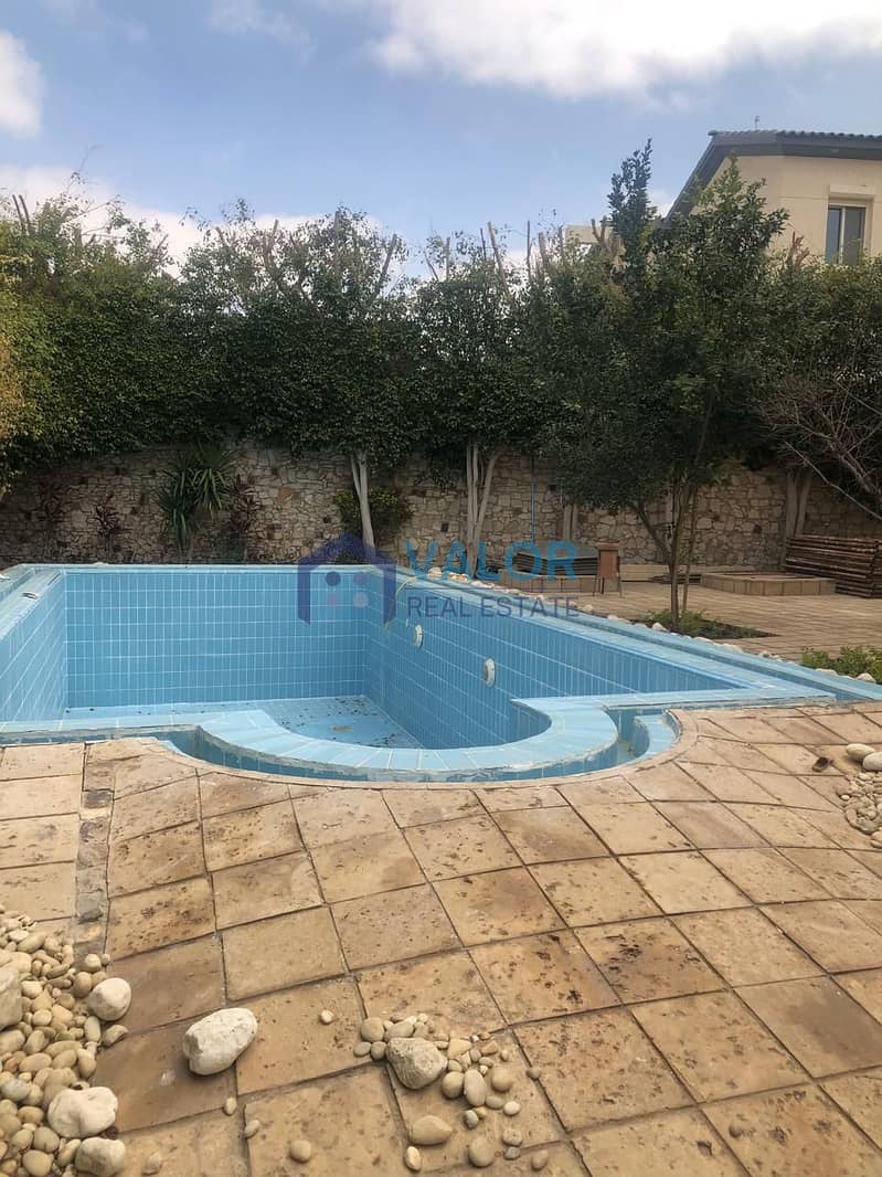 19 WhatsApp Image 2026-09-29 at 15.32. 21 (4). jpeg