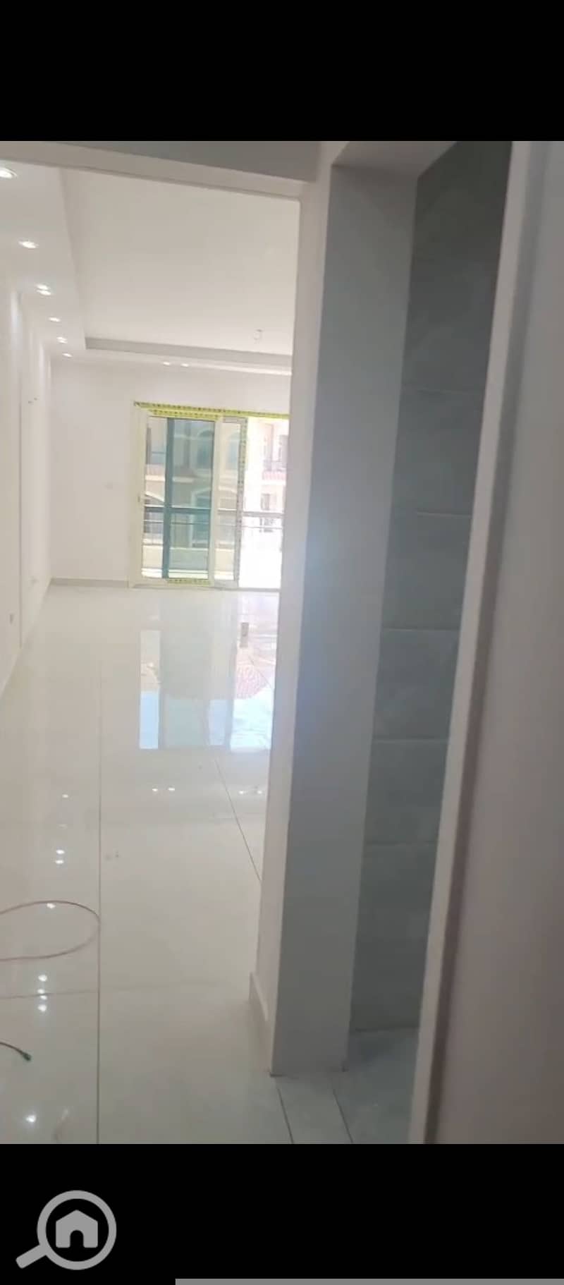 4 1000458679. jpg