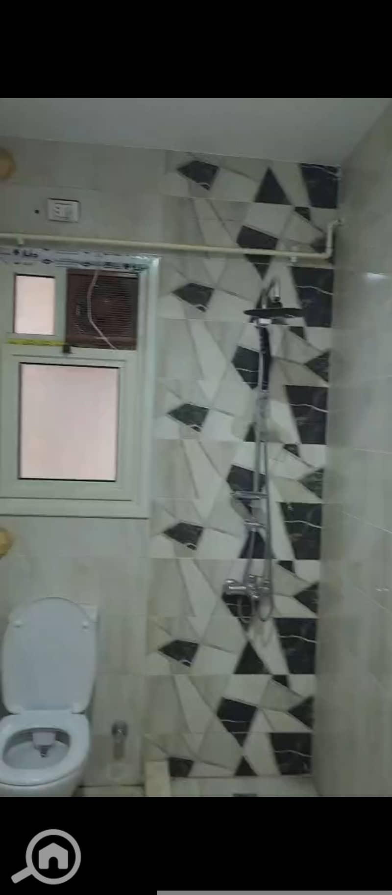 9 1000458684. jpg