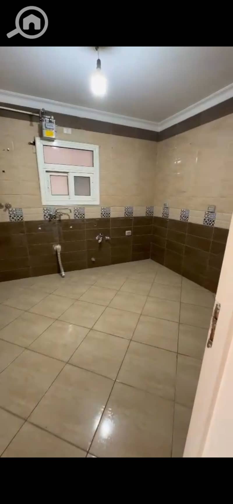 9 1000638053. jpg