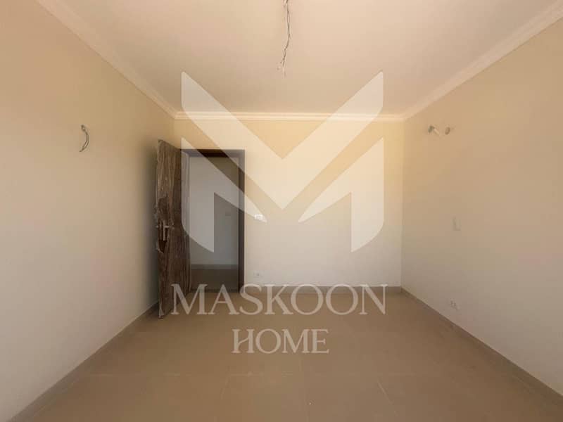 2 4ab888d2-890d-4b00-8f76-65d2e89ae54f. jpg