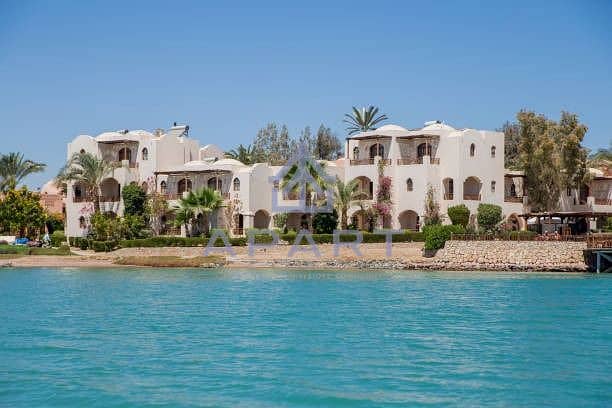 12 imgi_33_sea-beach-with-palms-and-houses-in-egypt. jpg