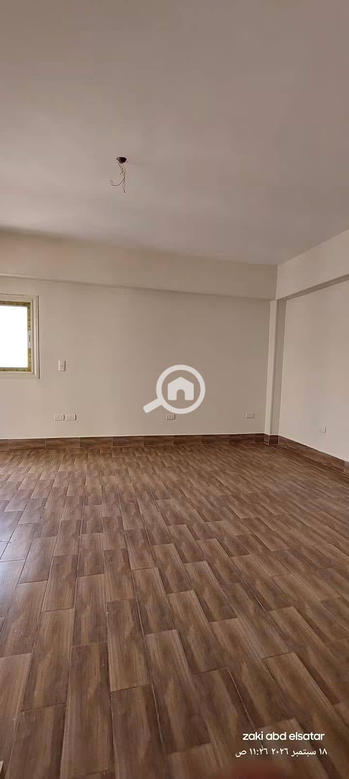 10 1000404985. jpg