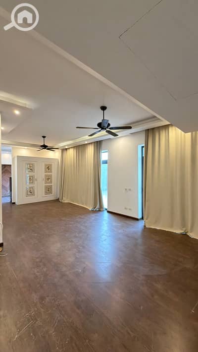 4 Bedroom Villa for Rent in Sheikh Zayed, Giza - IMG_6304. jpg 4 Bedroom Villa for Rent in Sheikh Zayed, Giza - IMG_6304. jpg