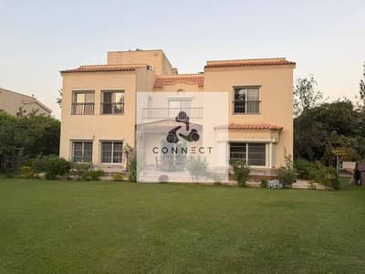 7 Bedroom Villa for Sale in Madinaty, Cairo - 682354742_122120838393237940_3638186134692744860_n (1). jpg