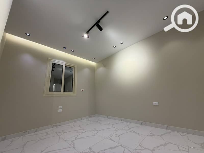 5 bd76fa56-0376-4231-8b1e-eefa3aaa289a. jpg