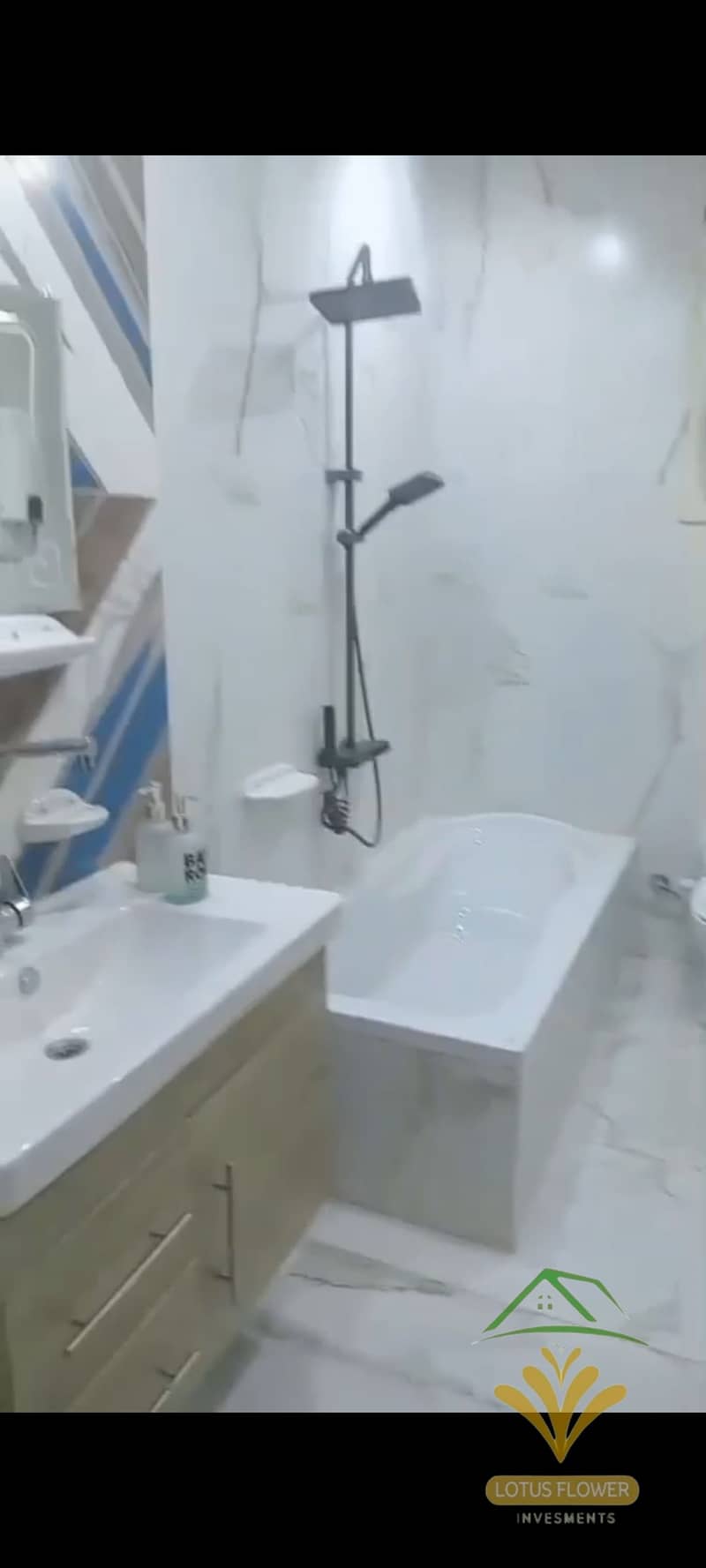 7 1001286108. jpg