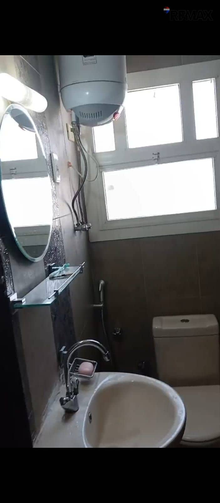 6 1000255581. jpg