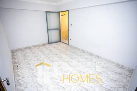 3 Bedroom Flat for Sale in Sidi Beshr, Alexandria - 3. jpg