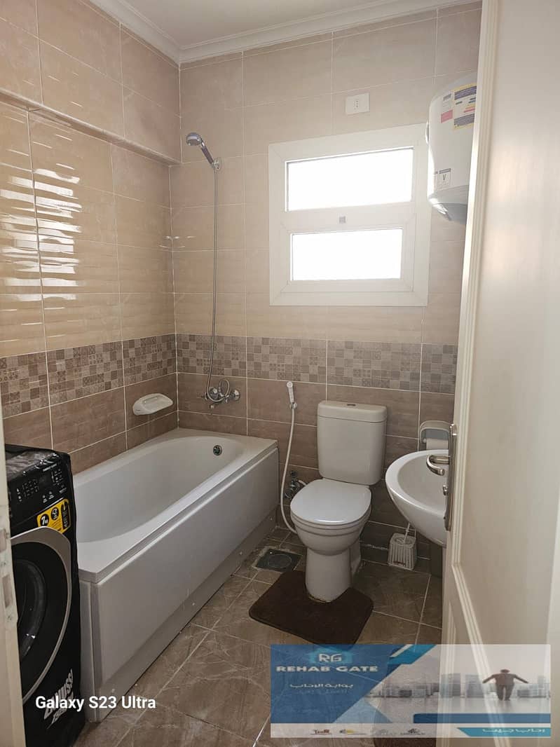 5 225073. jpg