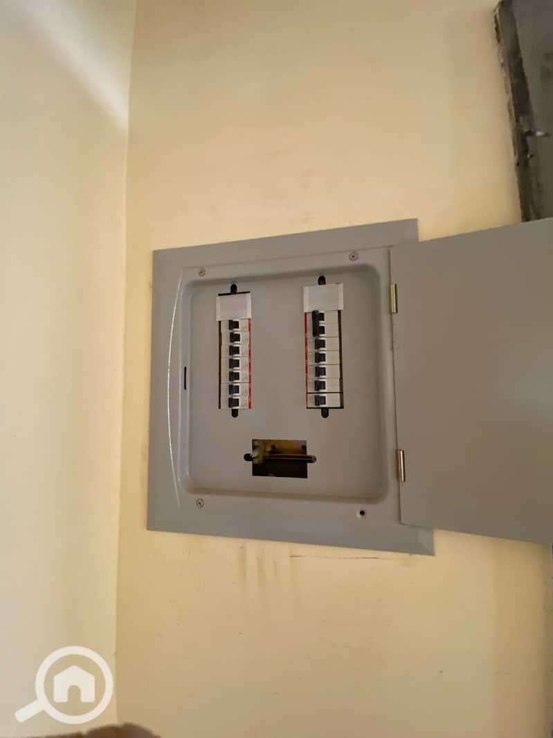 3 electric panel. jpeg