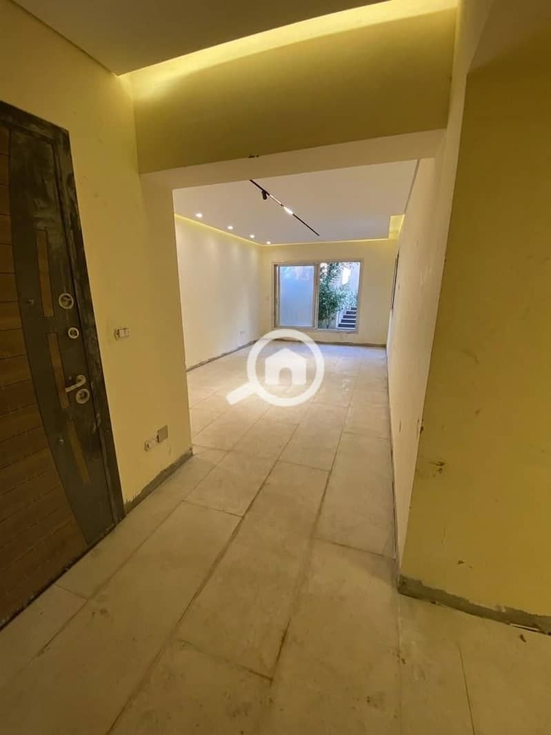 4 Entrance new. jpeg