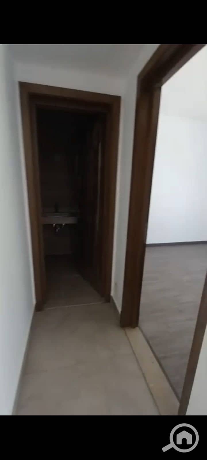 4 1000711459. jpg