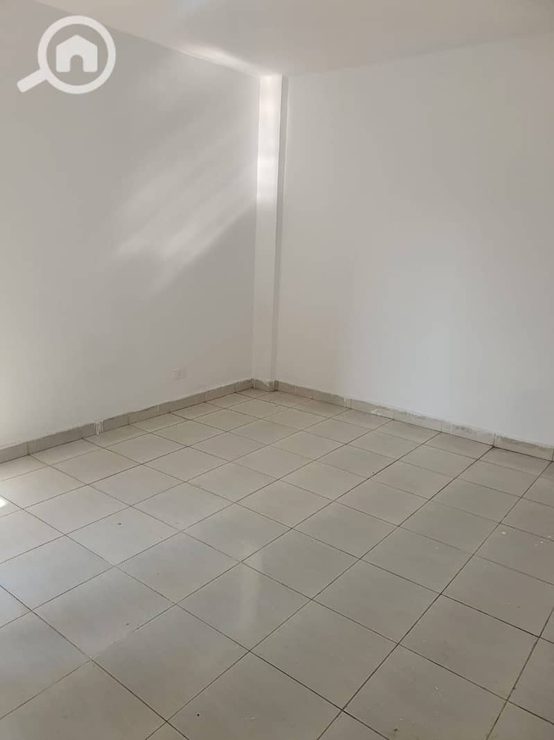 6 1000746116. jpg