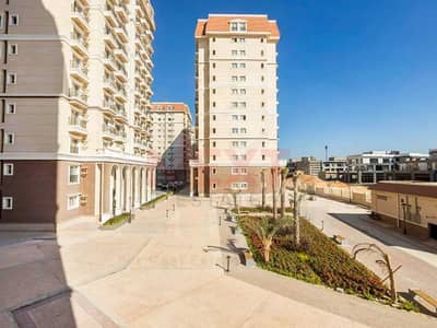 3 Bedroom Flat for Sale in Moharam Bik, Alexandria - WhatsApp Image 2026-09-29 at 12.21. 48 AM. jpg