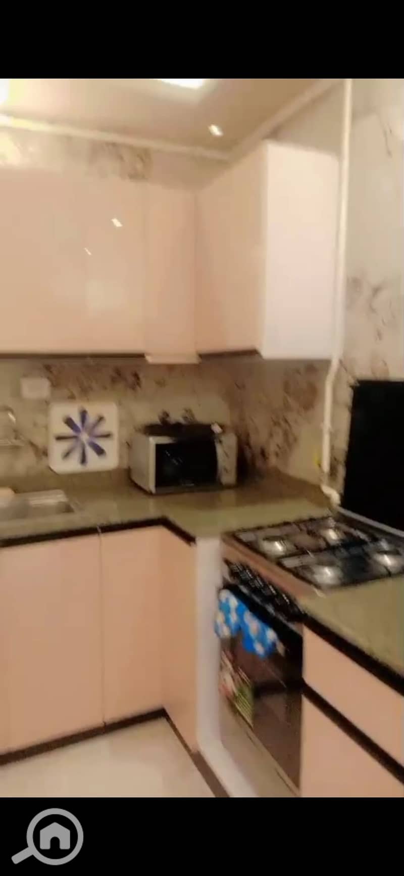 7 1000639876. jpg