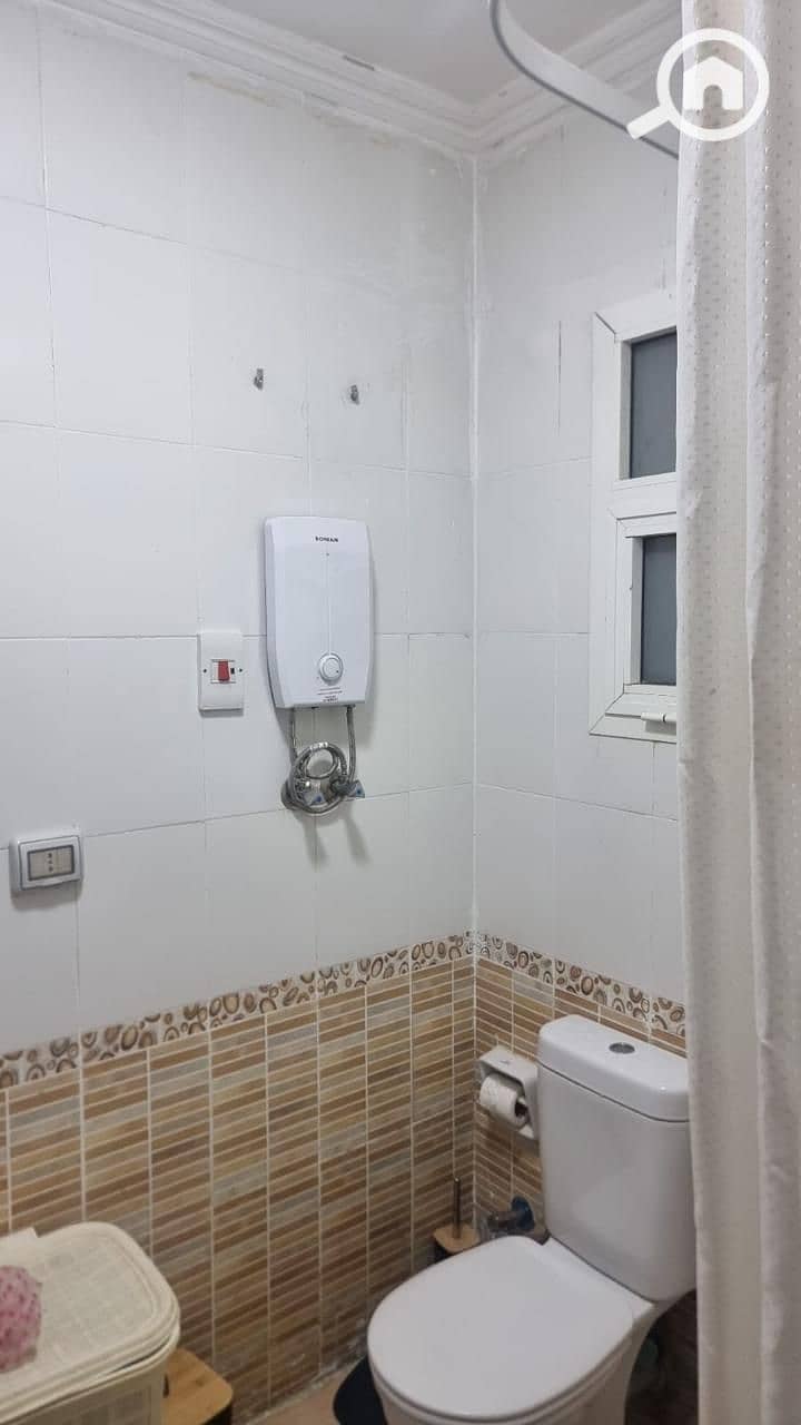 7 1000639953. jpg