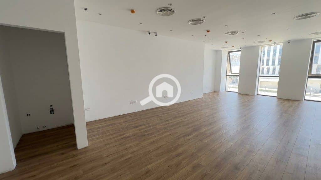 7 watermarked_img_9676259960481767306. jpg