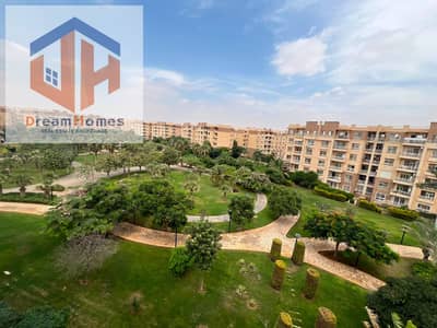 3 Bedroom Flat for Sale in Madinaty, Cairo - a9830dfb-18b0-41aa-bb17-83fb35aee223. jpg 3 Bedroom Flat for Sale in Madinaty, Cairo - a9830dfb-18b0-41aa-bb17-83fb35aee223. jpg