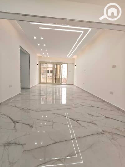 2 Bedroom Flat for Sale in Miami, Alexandria - cb63e905-672e-499d-b90f-434ca2a545c6. jpg 2 Bedroom Flat for Sale in Miami, Alexandria - cb63e905-672e-499d-b90f-434ca2a545c6. jpg
