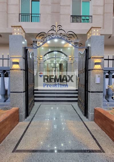 3 Bedroom Apartment for Sale in Sheikh Zayed, Giza - WhatsApp Image 2026-09-30 at 11.00. 35 PM (1). jpeg