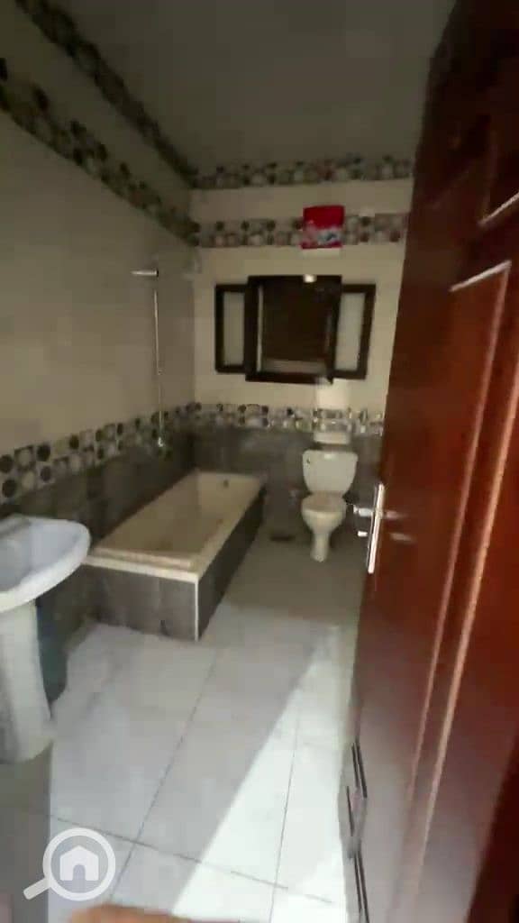 6 1000511353. jpg