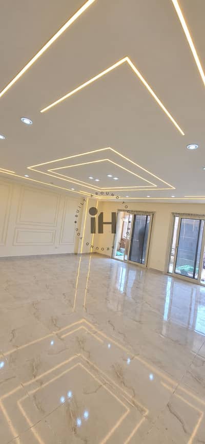 3 Bedroom Flat for Sale in Sheikh Zayed, Giza - 23676EFC-8182-4413-91D0-27E35A34F31E. png