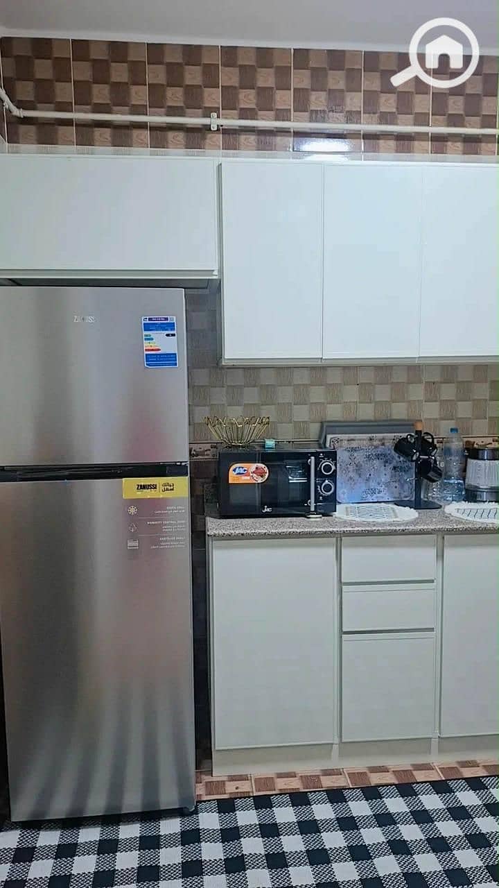 9 1000721279. jpg