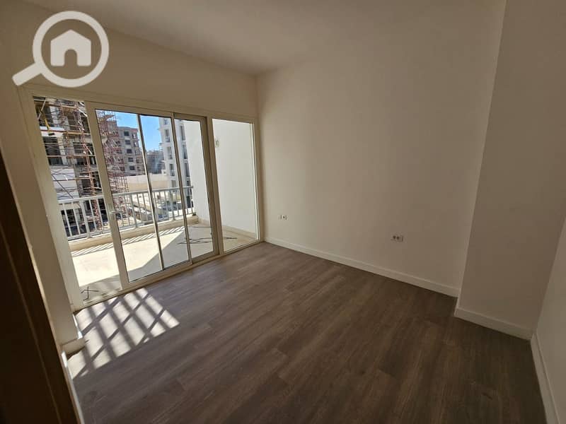 10 36839e87-de07-4bd6-acf1-5244deed3d9d. jpg