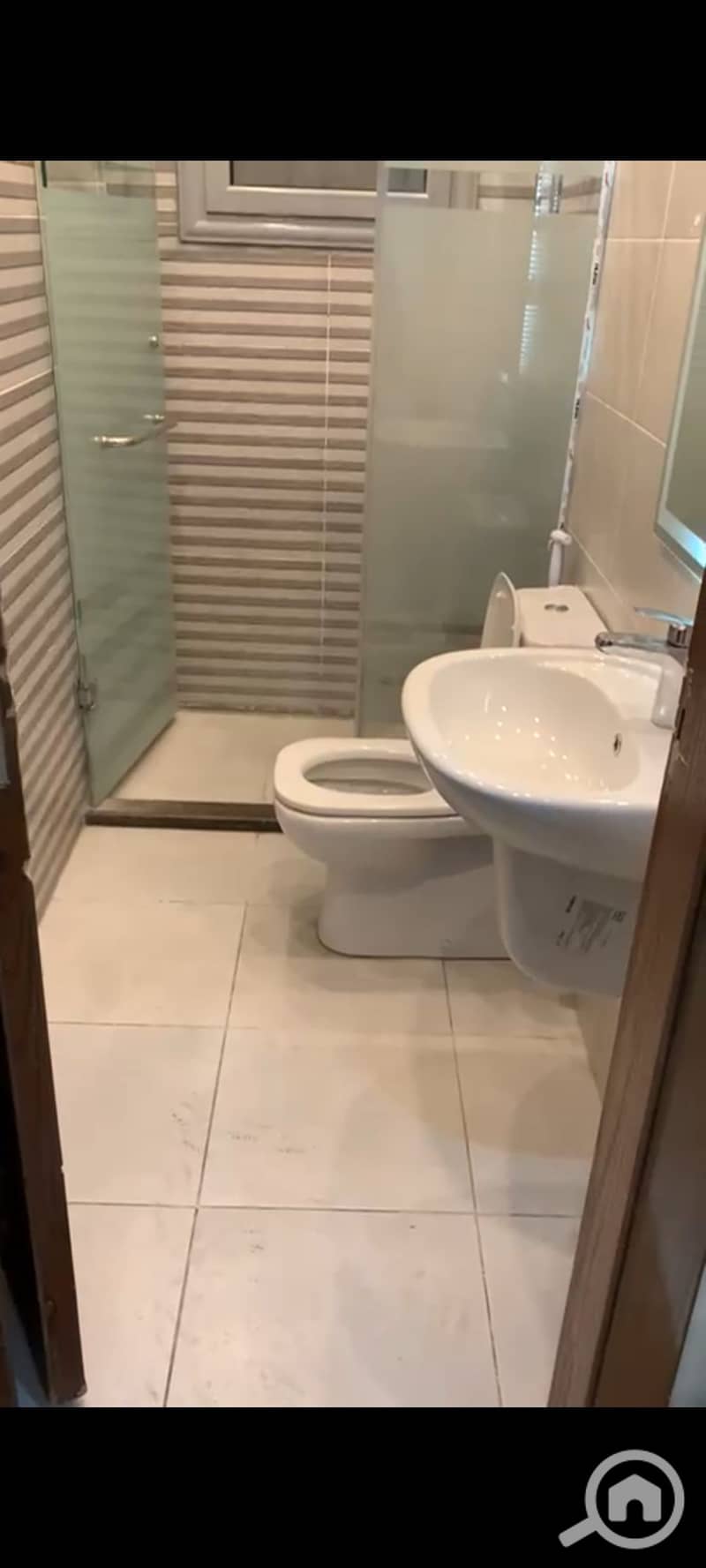 10 1000534668. jpg
