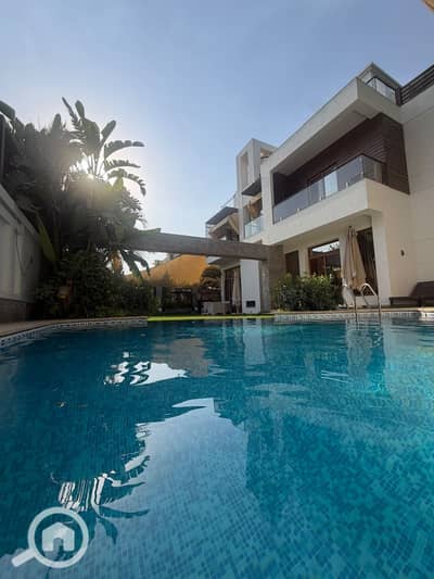 5 Bedroom Villa for Sale in Sheikh Zayed, Giza - 8e99d321-8298-42c4-9927-15c21ac1f6eb. jpg 5 Bedroom Villa for Sale in Sheikh Zayed, Giza - 8e99d321-8298-42c4-9927-15c21ac1f6eb. jpg