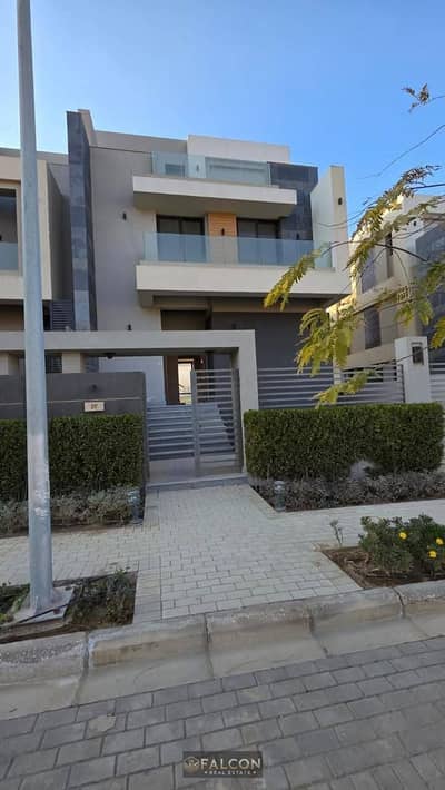 3 Bedroom Villa for Sale in New Cairo, Cairo - 672672861_2813872372285603_8052234615472239834_n. jpg 3 Bedroom Villa for Sale in New Cairo, Cairo - 672672861_2813872372285603_8052234615472239834_n. jpg
