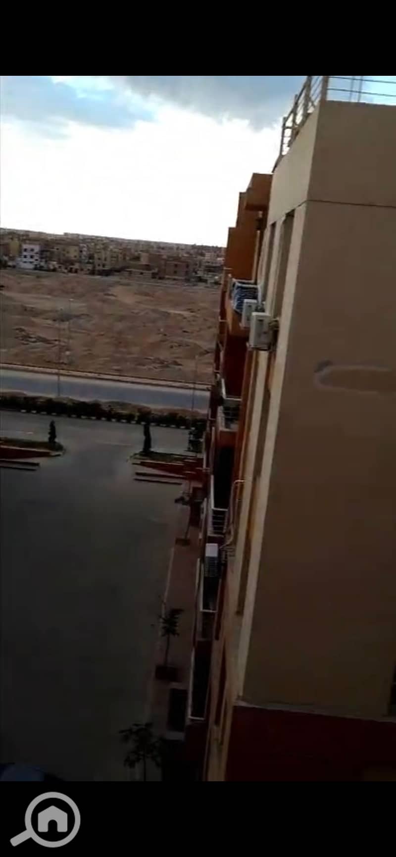 2 1011481. jpg