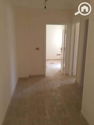 شقة 2 غرفة نوم للبيع في حدائق اكتوبر، الجيزة - IMG-20260927-WA0172. jpg