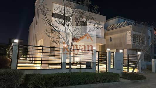 5 Bedroom Villa for Sale in New Cairo, Cairo - WhatsApp Image 2026-10-01 at 12.28. 00 PM (3). jpeg 5 Bedroom Villa for Sale in New Cairo, Cairo - WhatsApp Image 2026-10-01 at 12.28. 00 PM (3). jpeg