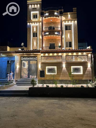 8 Bedroom Villa for Sale in Hadayek October, Giza - d9a17cf3-a0bc-4ed6-80e7-d6d7f4b667eb. jpg