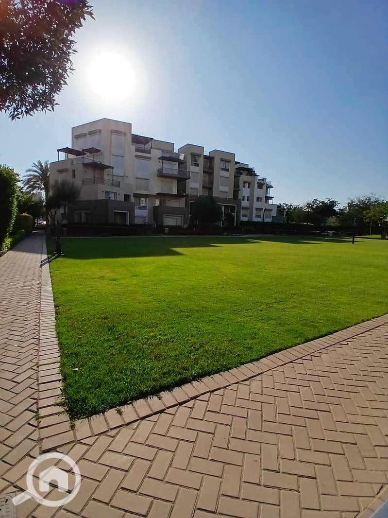 9 a657588e-d050-4463-95be-b8262707bef9. jpg