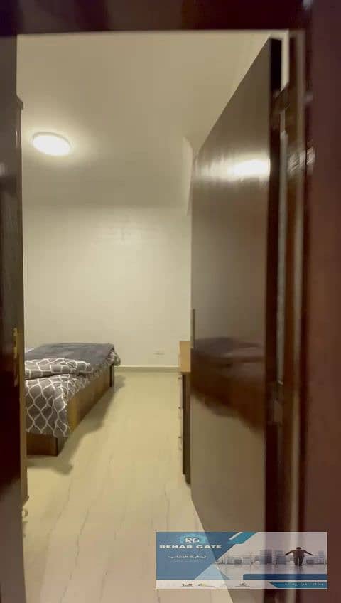 22 frame_017. jpg