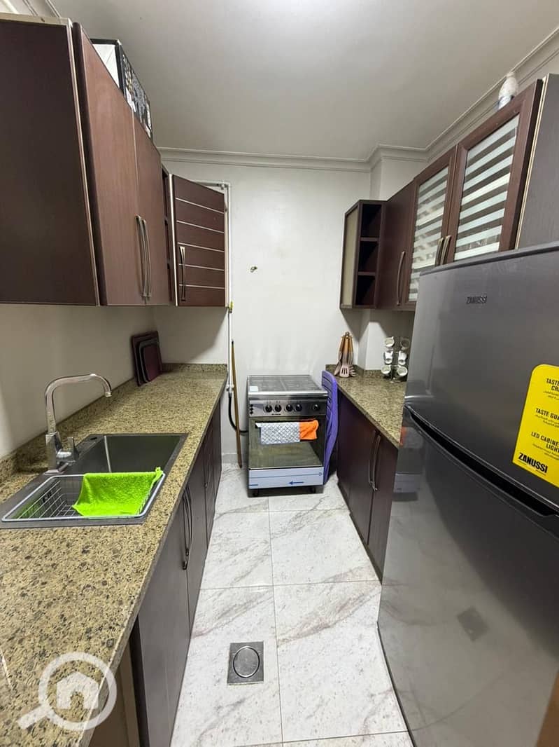 6 0fb6539e-efb6-4acb-8751-f17d2432c910. jpg
