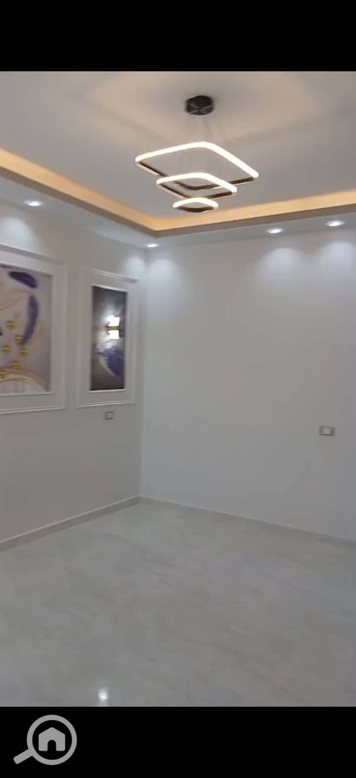 32 215230. jpg