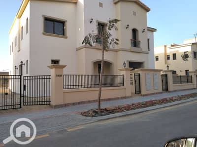 توين هاوس 4 غرف نوم للبيع في المقطم، القاهرة - IMG_20191210_161656. jpg
