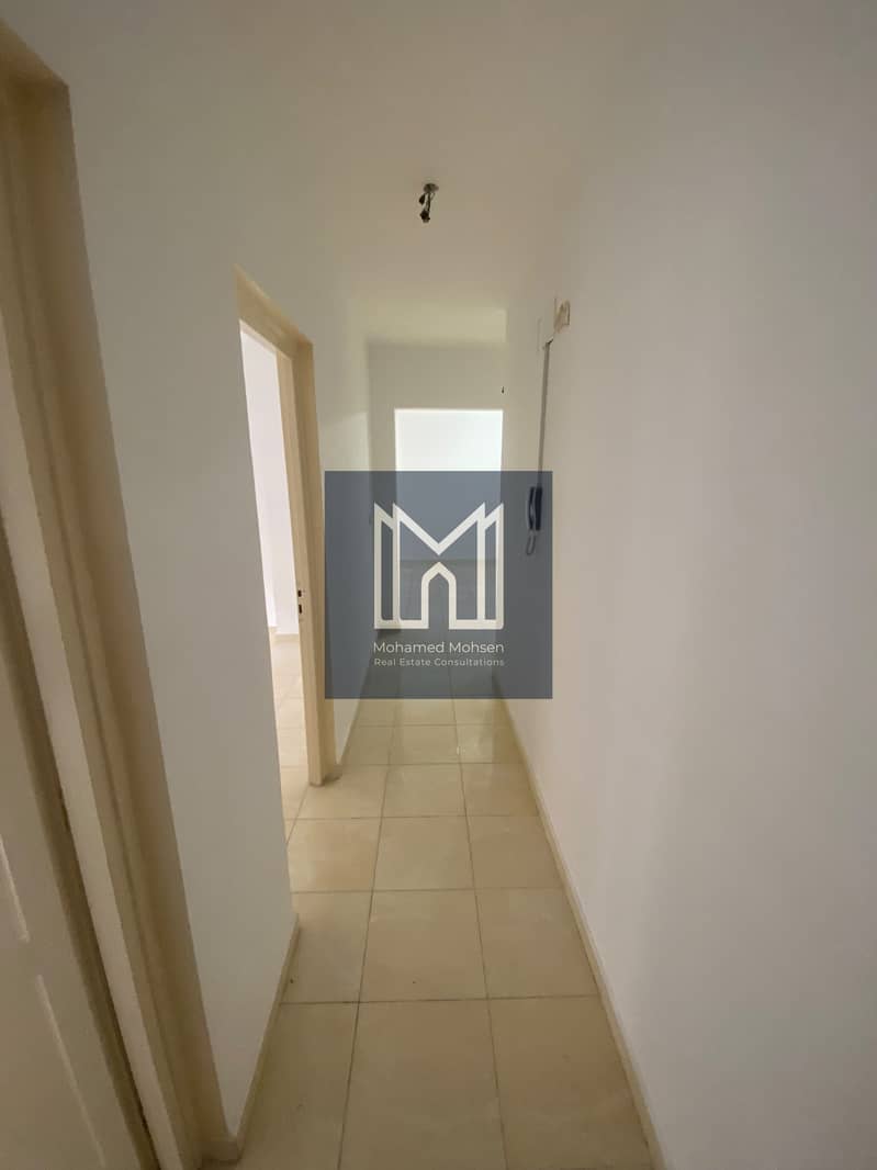 10 1001443676. jpg