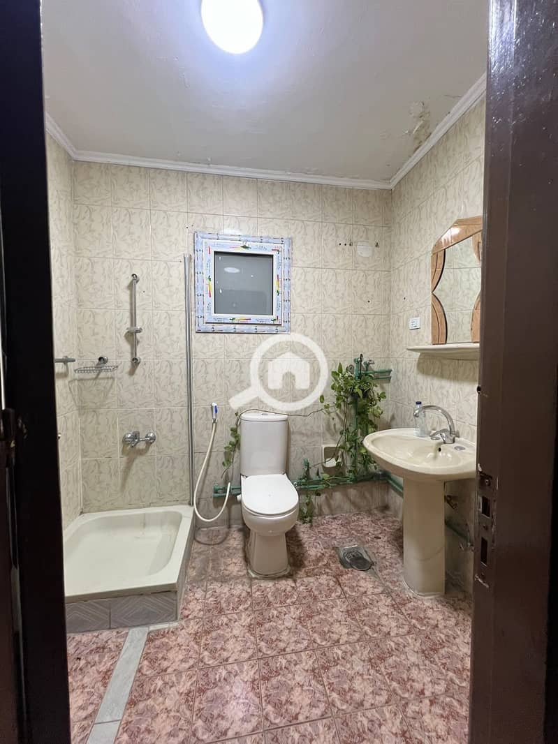 5 98807173-6ae5-4bd7-9aa9-9ac23a1a049e. jpg