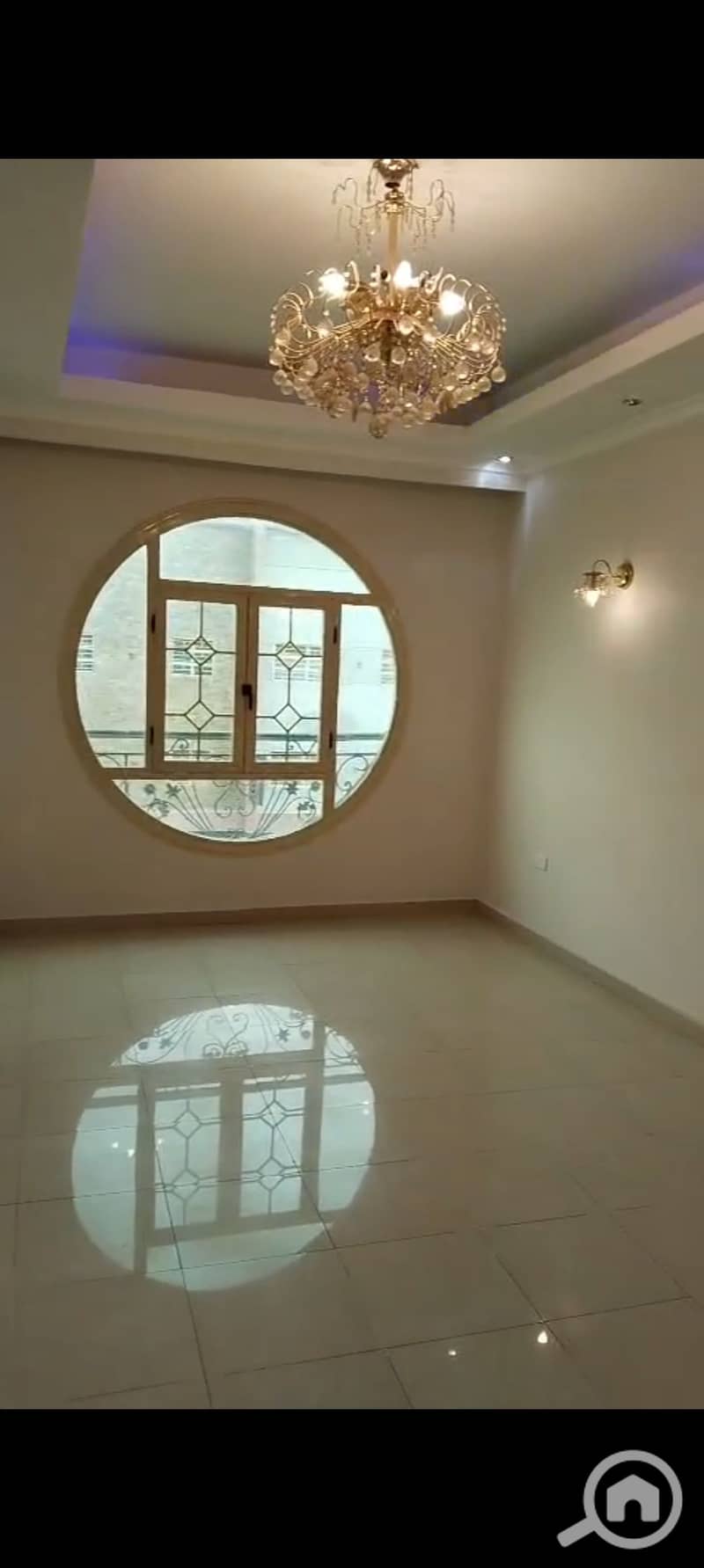 8 1000487038. jpg