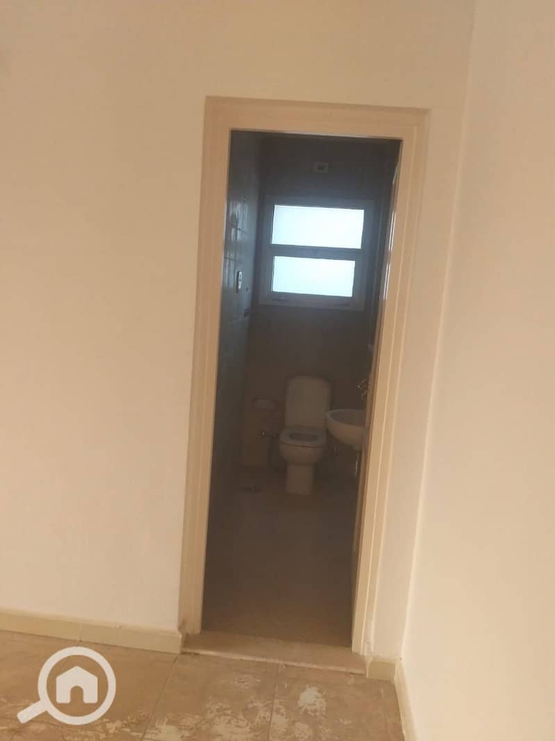 8 1000035337. jpg