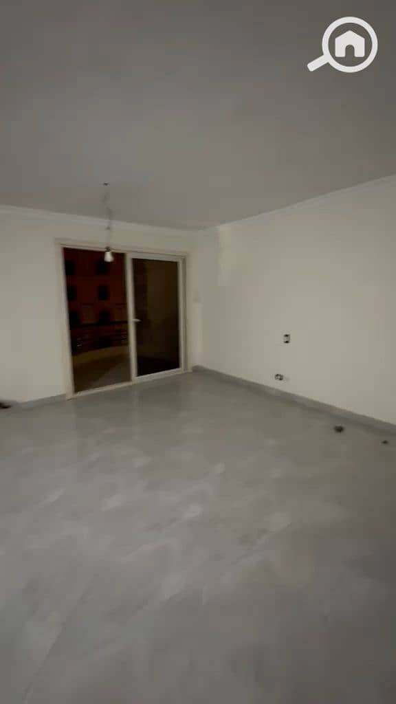 3 24155. jpg