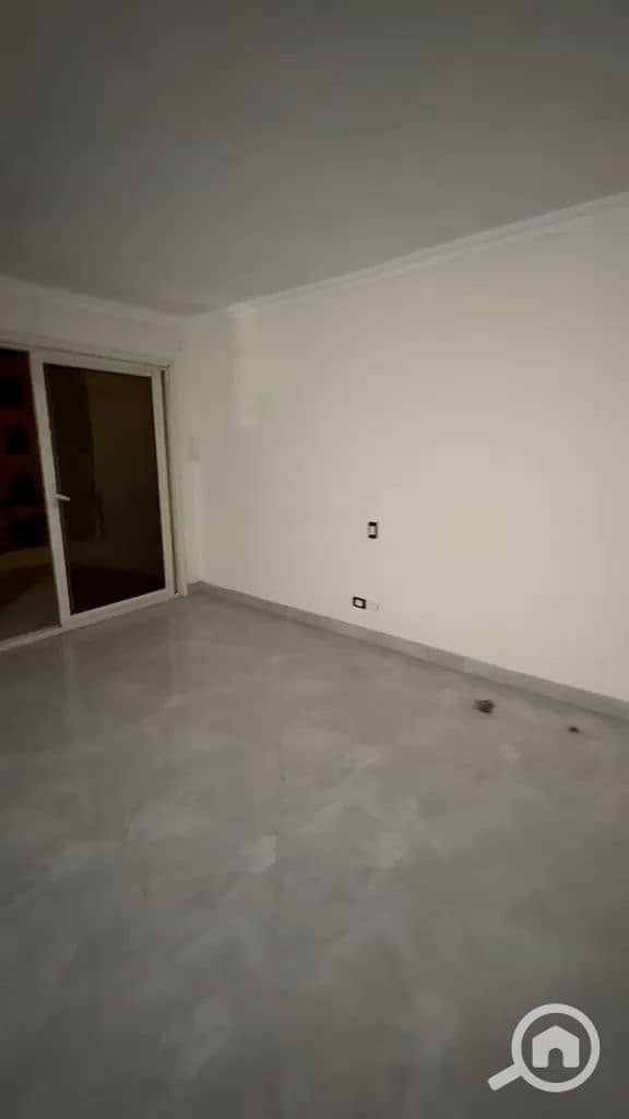 4 24156. jpg